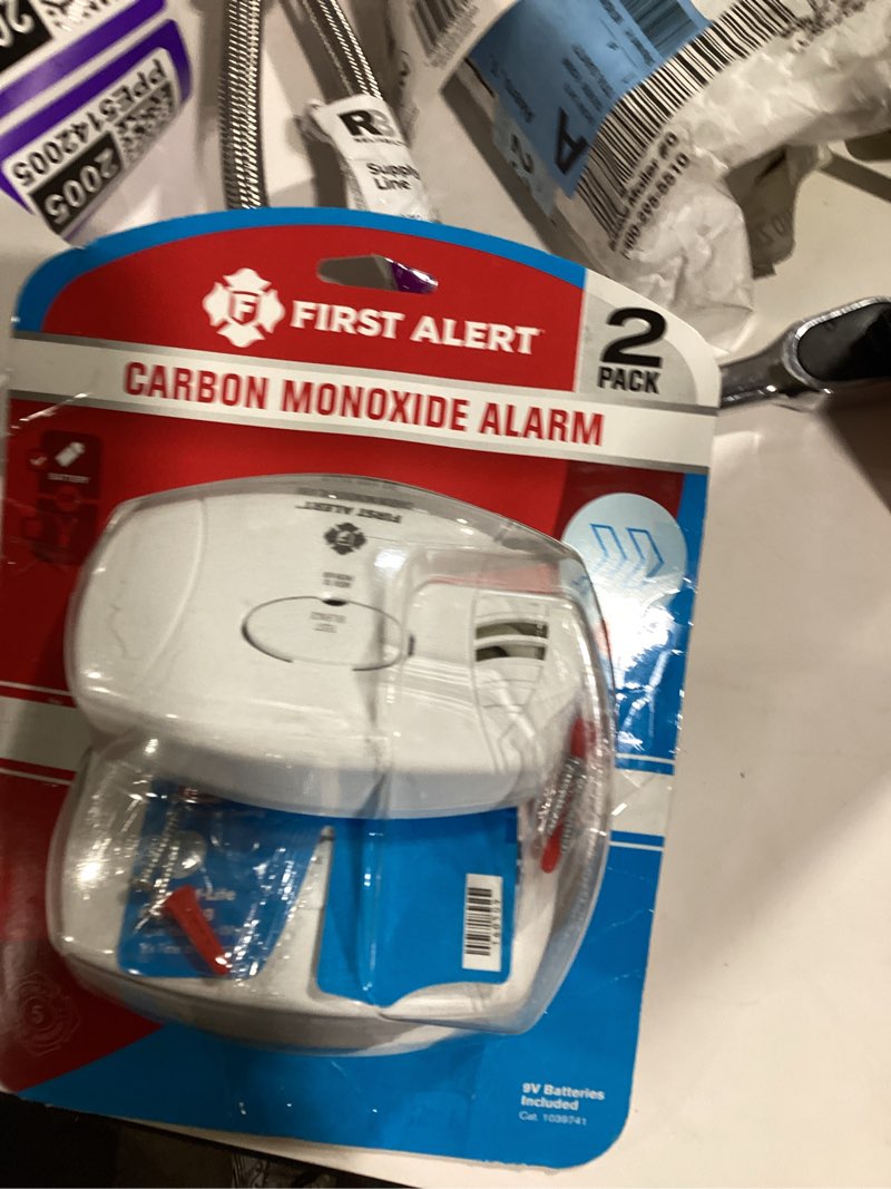 First Alert 10-Year Battery, Hardwired (with Battery Backup) Ionization Interconnected Combination