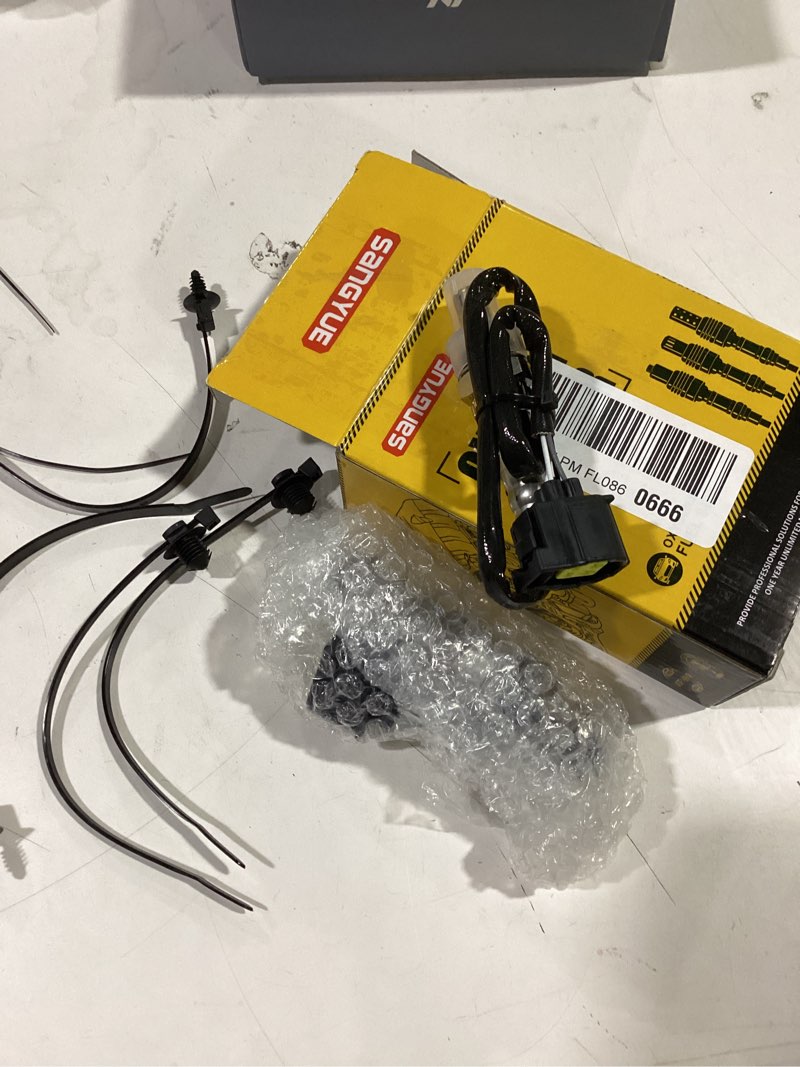 Condition photo showing As Is for 2pcs upstream or downstream oxygen o2 sensor for dodge & jeep & ram 1500 2500 3500 grand cherokee wrangler liberty chrysler 200 300 town & country challenger charger durango journey
