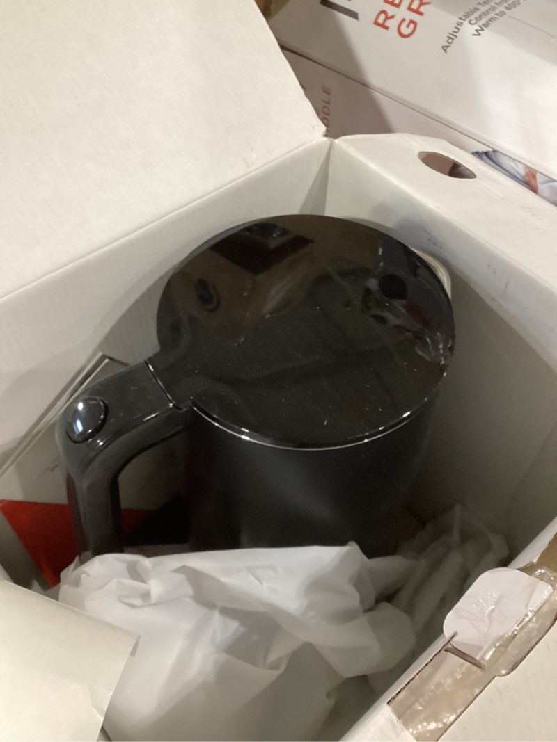 Condition photo showing Good Condition for ZWILLING Enfinigy Cool Touch 1.5-Liter Electric Kettle Pro, Cordless Tea Kettle & Hot Water - Black