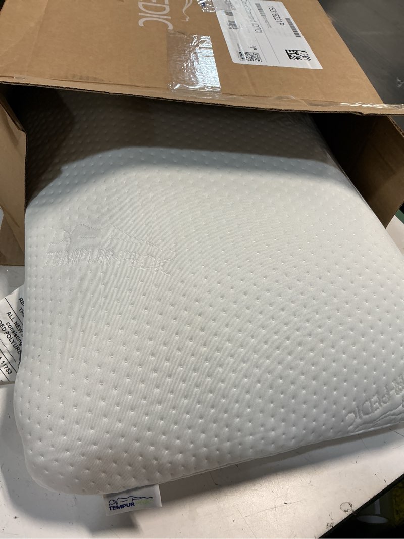 Condition photo showing Good Condition for tempur-pedic tempur-cloud pillow for sleeping, standard, white 1