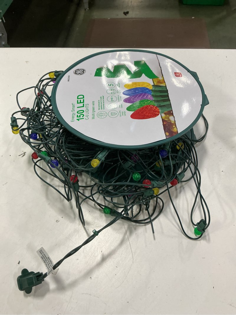 Ge 150 LED c-6 lights multi green wire