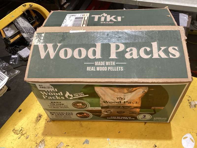 Condition photo showing Good Condition for tiki 3pk wood