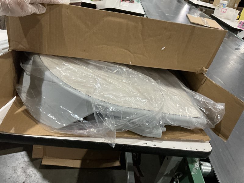 Condition photo showing Good Condition for pet gear pet stair, espresso