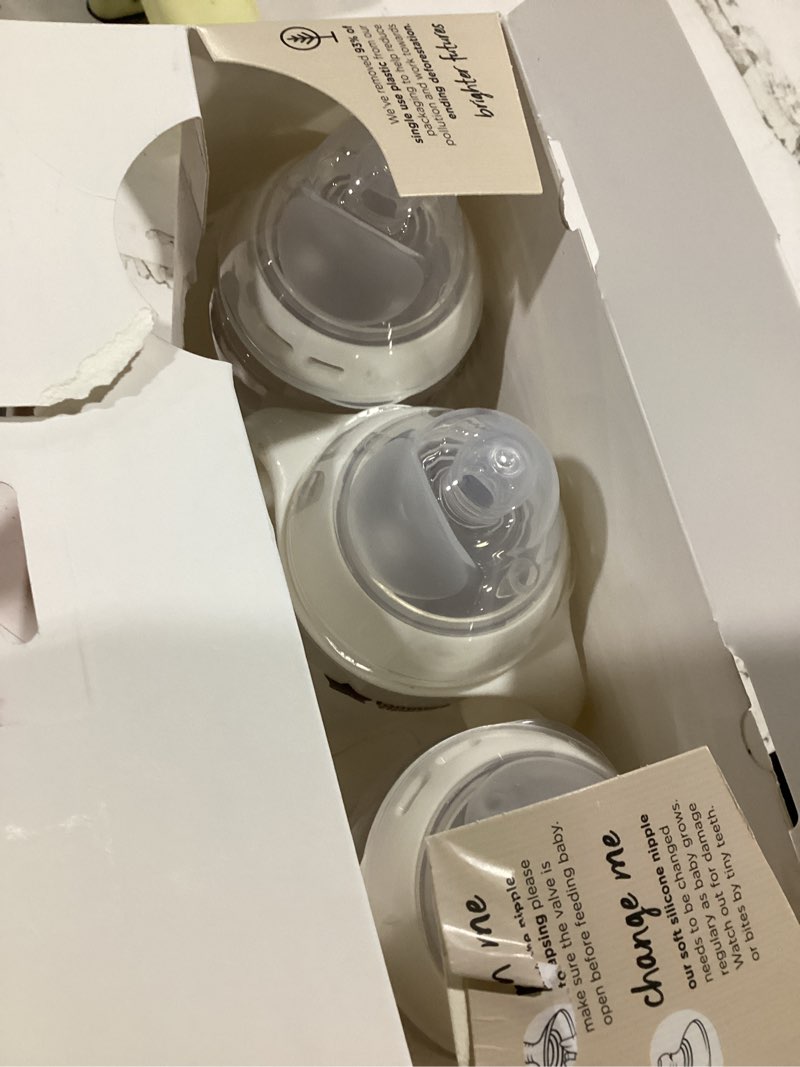 Condition photo showing As Is for tommee tippee closer to nature 3pk clear feeding bottle - 11oz