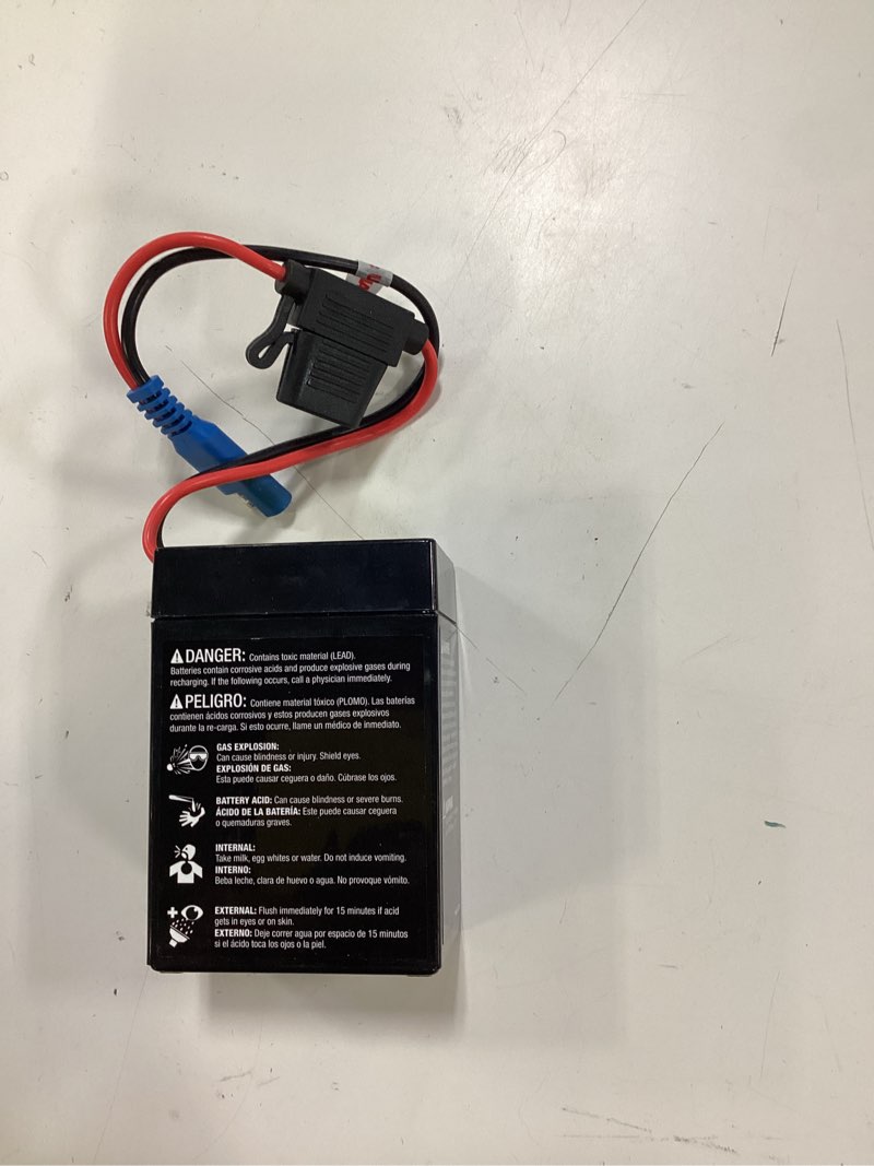 Condition photo showing Good Condition for schumacher electric charge ‘n ride 6v rechargeable replacement battery for ride-on toy cars, tb1