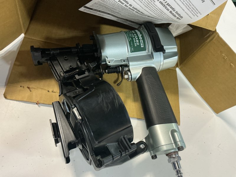 Condition photo showing As Is for metabo hpt nv45ab2m 16 degree 1-3/4 in. coil roofing nailer