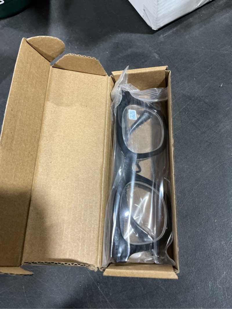 Condition photo showing New/Like New for HUIHUIKK Nearsighted Retro Myopia Glasses Everyday Use Mens Womens Distance Glasses
