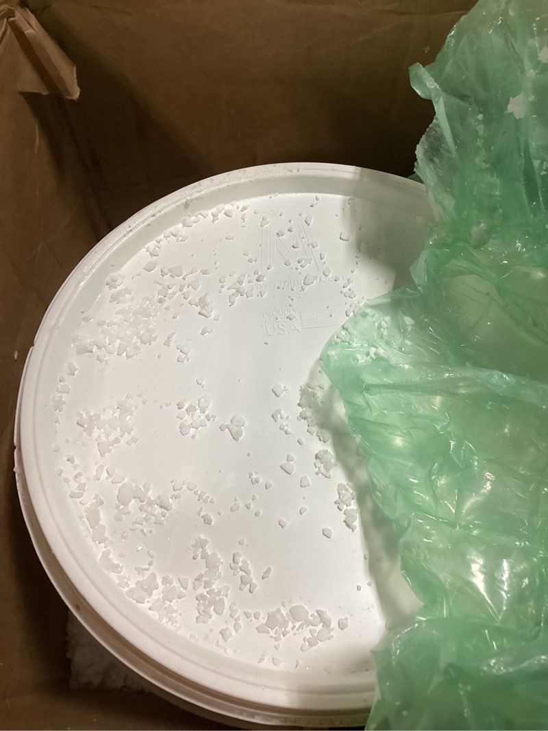 Condition photo showing As Is for Pool Mate 25-Pounds Premium Calcium Hardness Increaser for Pools, 100% Calcium Chloride, Made in USA 25-Pounds (Bucket)