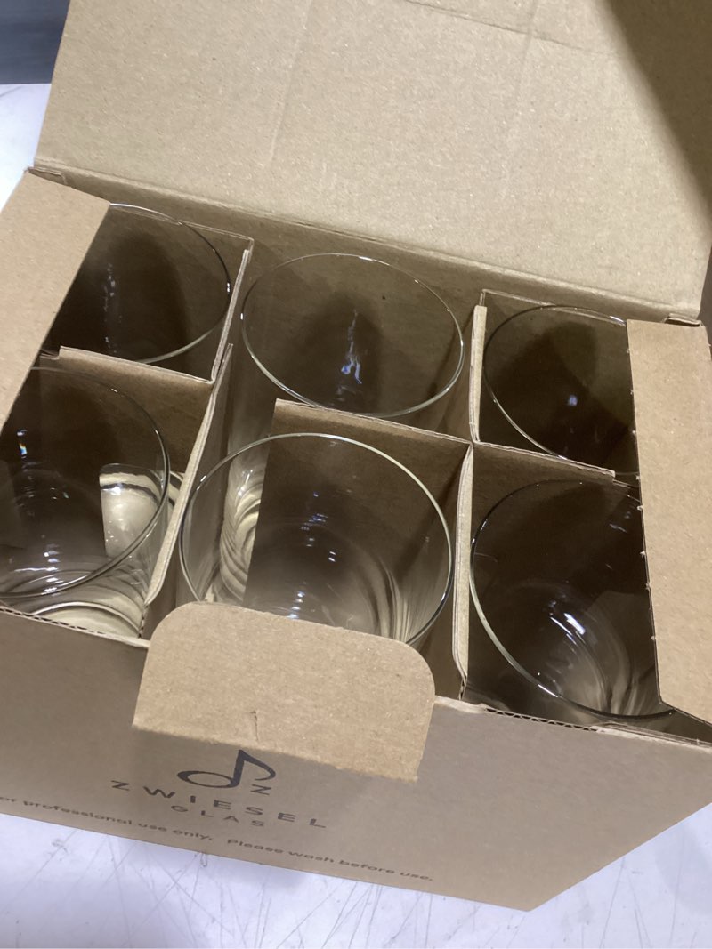 Condition photo showing Good Condition for Zwiesel Glas Tritan Paris Barware Collection Beer/Long Drink Glass, 10.1-Ounce, Set of 6