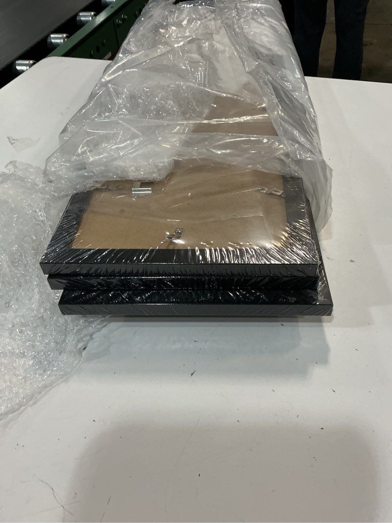 Condition photo showing Good Condition for Chunful 3 Pcs 28x9 inch Picture Frame Display 6 opening 4X6 Picture Frame Collage Multiple with Mat Wall Tabletop Decor Wood Grain