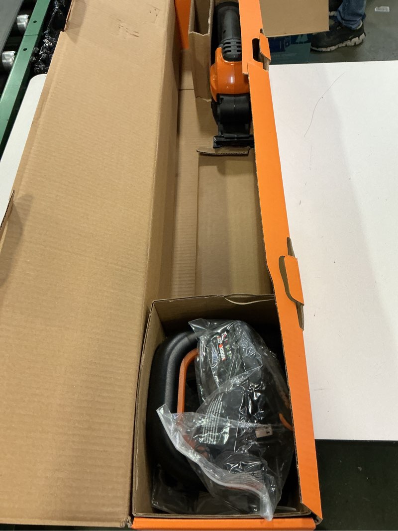 Condition photo showing Good Condition for WORX WG261 22" 20V Cordless Hedge Trimmer, Battery & Charger Included 22" 20V Hedge Trimmer w/(1)2.0Ah Battery
