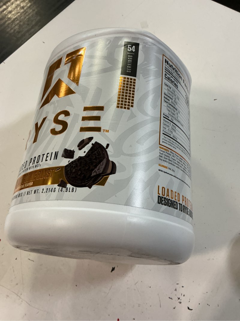 Condition photo showing Good Condition for (bbd :02/26 /2028 )) ryse loaded protein powder - chocolate cookie blast - 25g whey protein isolate & concentrate with pr