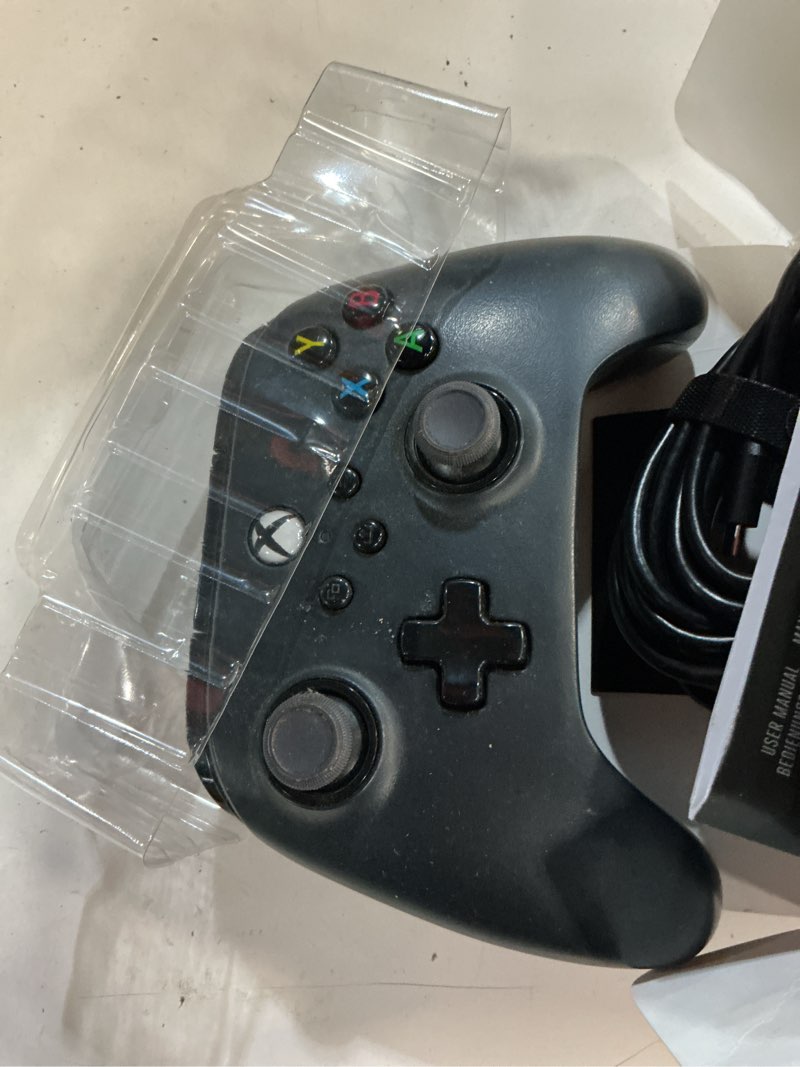 Condition photo showing New/Like New for powera wired controller for xbox series x|s - black, gamepad, wired video game controller, gaming controller, works with xbox one and windows 10/11