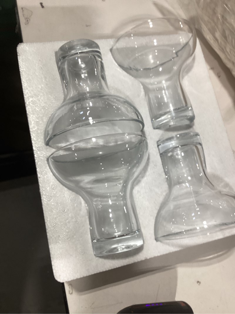 Condition photo showing Good Condition for Chefcaptain Margarita Glasses Set Of 4, XXlarge 16oz Stemless Lead-Free Thick Clear Glass With Heavy Base, For Martini, Daiquiri, Frozen Cocktails, Dessert, Frozen Cocktails, Bar Use, Crystal Clear