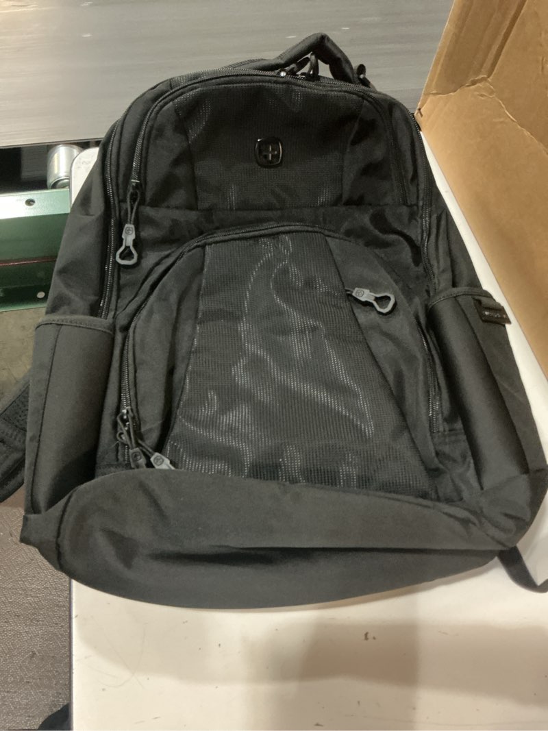 Condition photo showing Good Condition for SwissGear Laptop ,Backpack,17in.