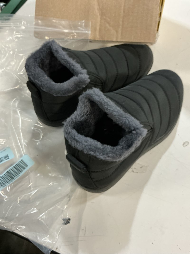 Condition photo showing Good Condition for (size:8)(similar)women boots warm lightweight waterproof soft slip-on casual black ankle winter snow shoes 8 blacki