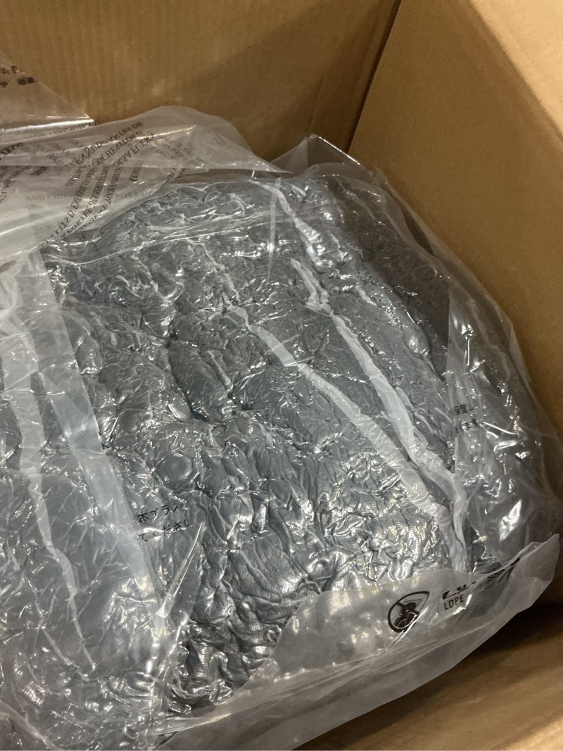 Condition photo showing New/Like New for YOSHOOT 8 Inches Futon Mattress Full Size, Thick Futons Sofa Couch Bed, Floor Mattress for Adults, Shredded Foam Filling, Medium Firm(Frame Not Included), Black, 54"x75" Full (8 inches) Black