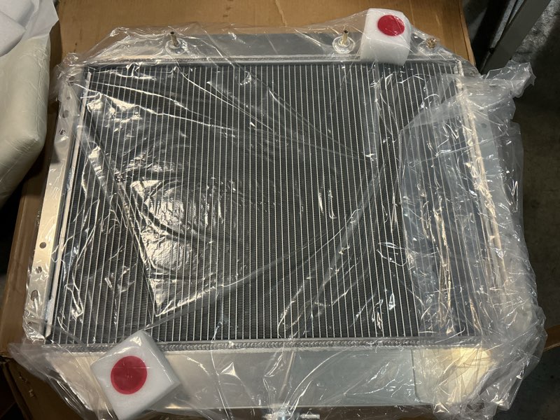 Condition photo showing New/Like New for 4 row aluminum radiator for 1955-1957 chevy bel air belair mount small block/big block l6 v8, 1956 radiators 55 56 57