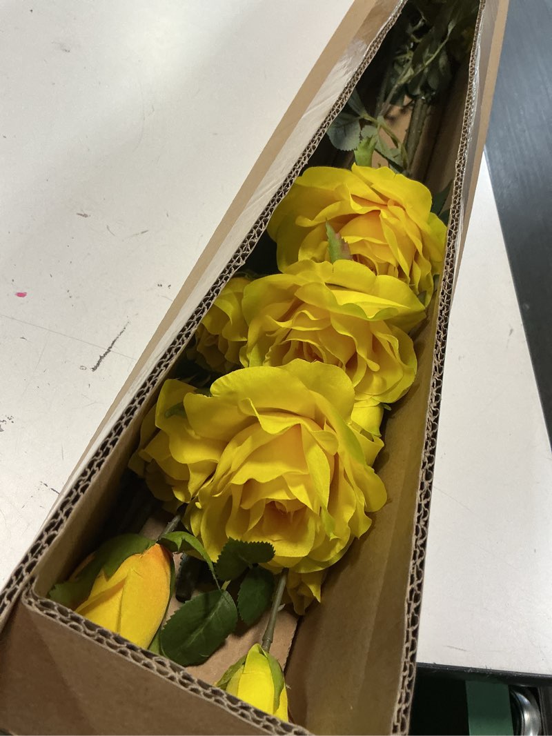 Condition photo showing New/Like New for mainstays 31  tall artificial yellow rose flower stem set of 6  indoor decoration