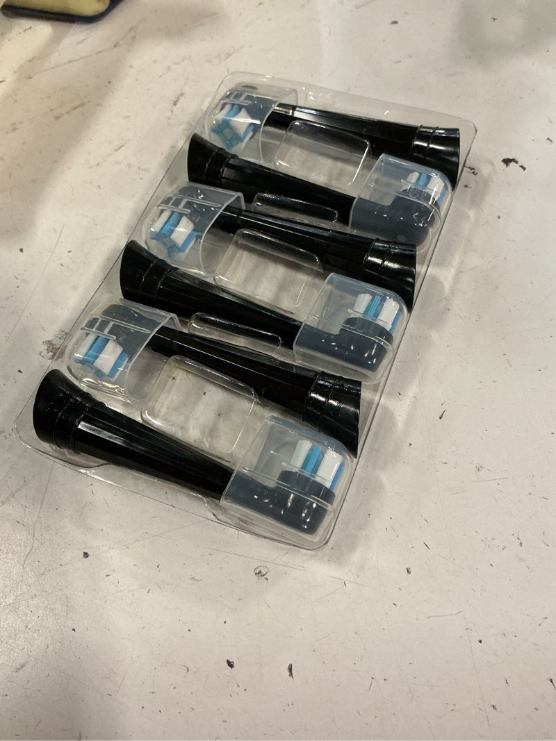 Condition photo showing Good Condition for replacement heads compatible with oral b io, 6black