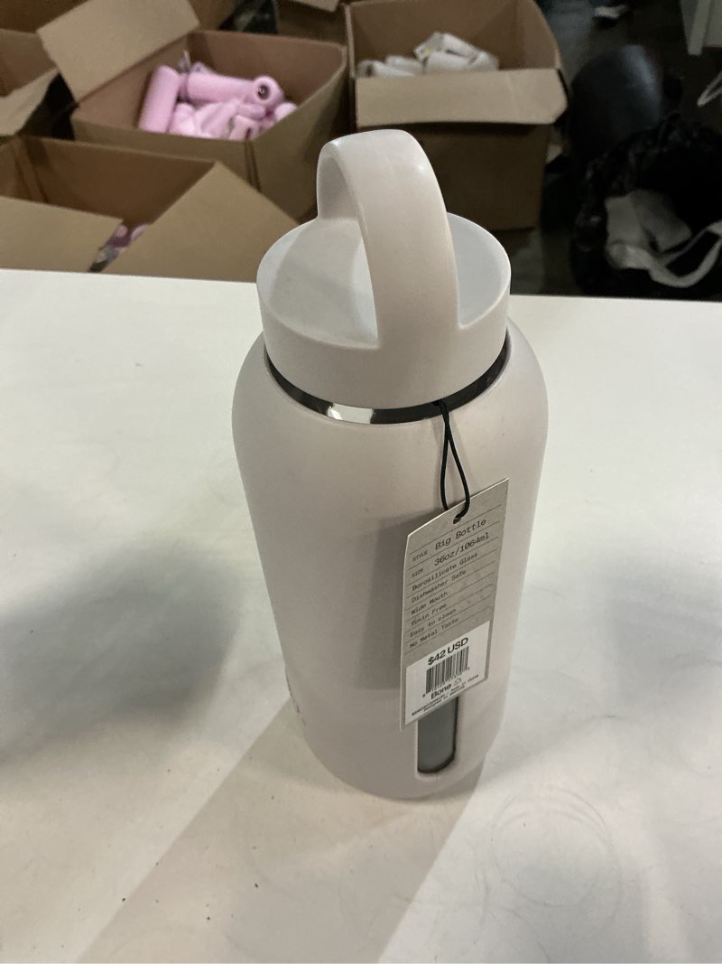 Condition photo showing Good Condition for bink 36oz day water bottle carry cap stone