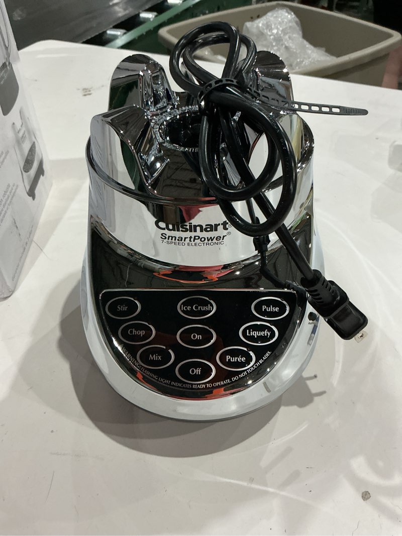 Condition photo showing As Is for (imcomplete, missing pieces)cuisinart spb-7ch smartpower 40-ounce 7-speed electronic bar blender, chrome