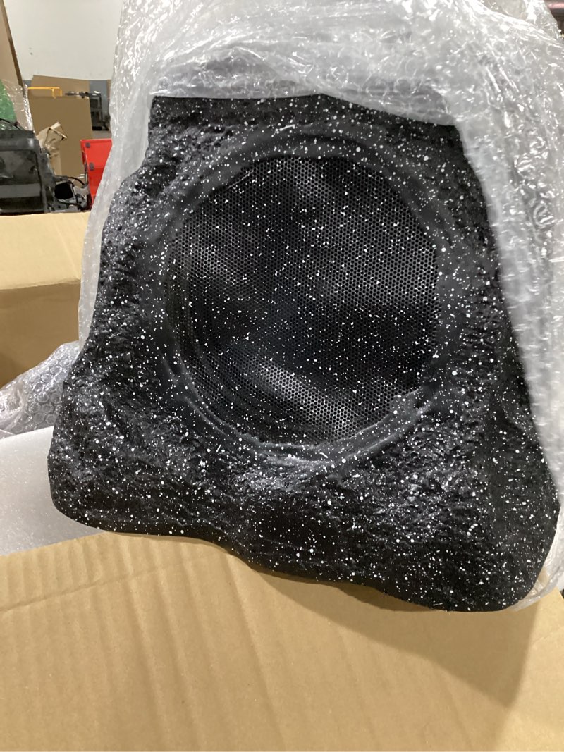 Condition photo showing Good Condition for studiofinix outdoor rock speakers waterproof, 400 watt 6.5 inch superior timbre ipx7 weatherproof,design for garden,patio,pool,deck,bbq (pair)