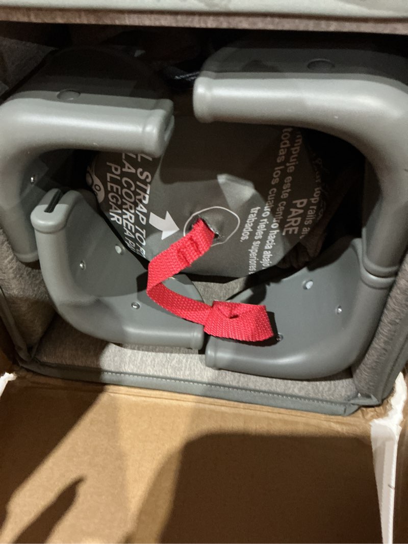 Condition photo showing New/Like New for graco on the go zip dlx pack ‘n play playard, folding playpen with bassinet, portable crib, parker on the go zip dlx parker