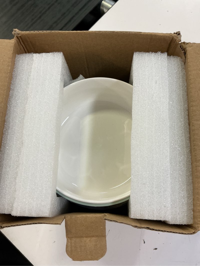 Condition photo showing Good Condition for elk and friends kids porcelain bowls with silicone sleeves | suitable for babies/toddlers | microwave & dishwasher safe | non slip dinnerware | snack dishes | 4 pack blush/sage/misty blue/lilac non-suction sleeve