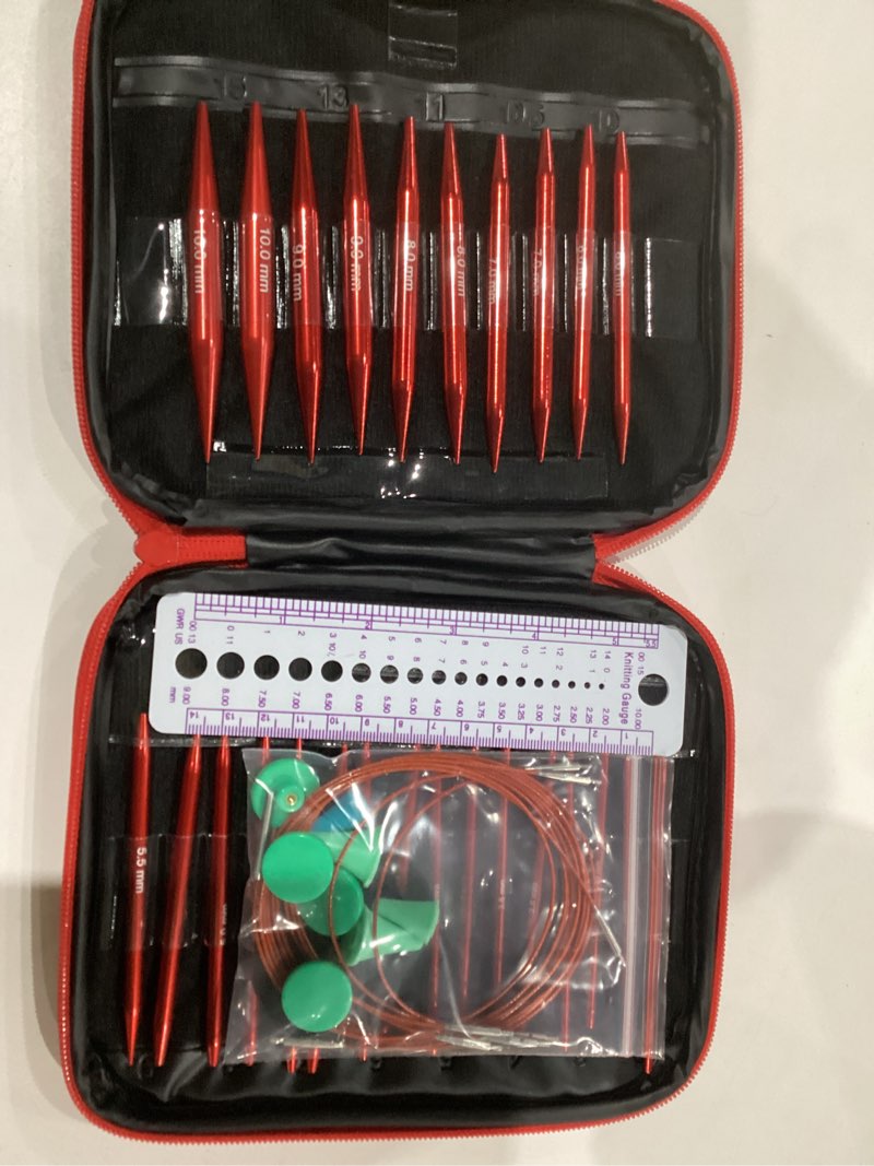 Condition photo showing Good Condition for Interchangeable Knitting Needle Set with Circular Cable for Crafters, 13 Circular Knitting Needles with 4 Cable, 3-10 mm Aluminum Knitting Needles for Beginner, DIY Crafts, Red Needle Set Shinny Red