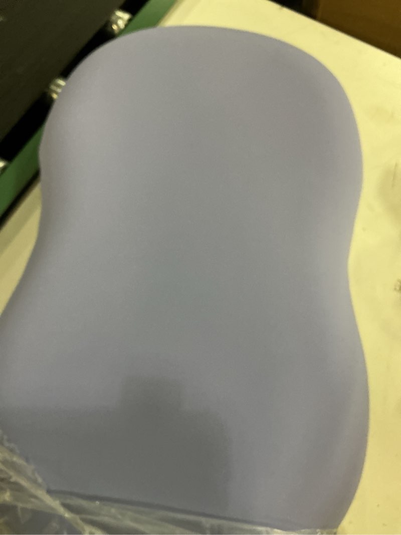 Condition photo showing Good Condition for free shipping] special pillowcase for lying cat belly pillow, gentle cool antibacterial fabric, summer single pillowcase