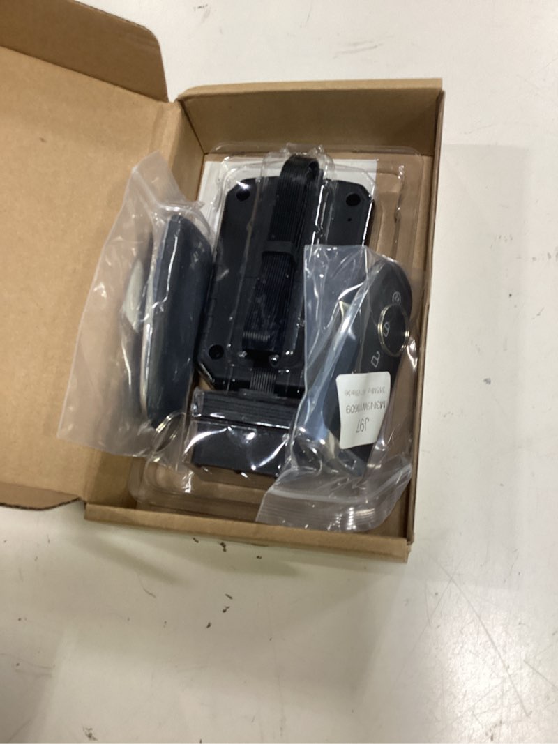 Condition photo showing Good Condition for car key fob replacement diy kit for ford explorer edge 2011 2012 2013 2014 2015 expedition flex taurus 2013-2016 2017 2018 2019 lincoln mks mkt mkx navigator simple remote fob diy kit m3n5wy8609