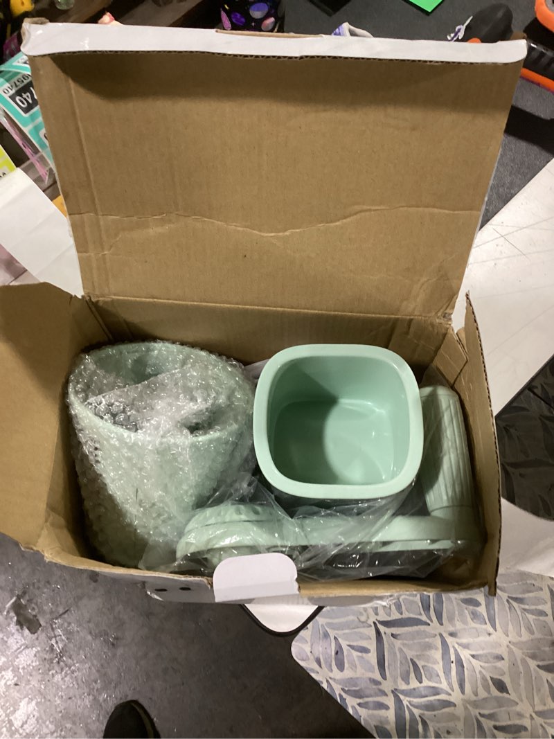 Condition photo showing Good Condition for rotary cheese grater with handle, vegetable shredder with 5 replaceable blades & strong suction base, round food slicer & chopper for kitchen fruit vegetables nuts with blade storage box (green)