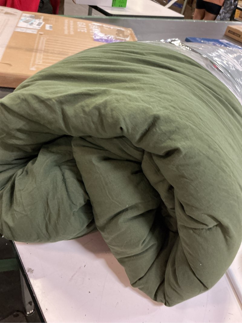Condition photo showing As Is for bedsure dark olive green king size comforter set, boho tufted bed set, checkered farmhouse-style distressed vintage bedding, 3 pieces, 1 plaid geometric comforter and 2 pillow shams king 02 - dark olive green - tufted checkboard