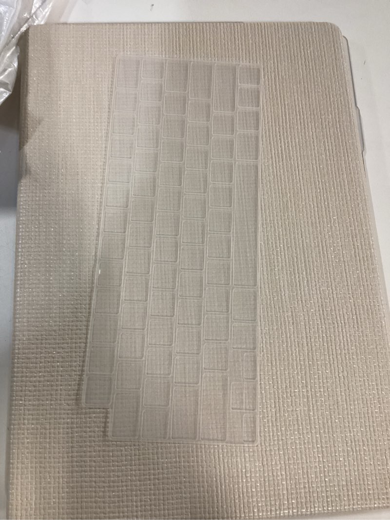 Condition photo showing Good Condition for Seorsok Compatible with MacBook Pro 16 inch Case 2024-2021 M4 M3 M2 M1 A3403 A3186 A2991 A2780 A2485,Elegant Leather Plastic Hard Shell Case with Transparent Keyboard Cover,Beige Woven No Logo Cutout Pro 16 Inch A3403/A3186/A2991/A2780/A2485 Beige Woven