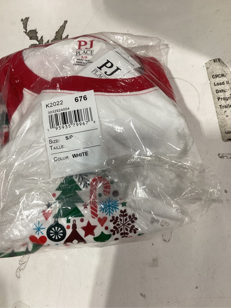 Condition photo showing Good Condition for The Children's Place unisex-baby Family Matching, Christmas and Holiday Pajama Sets, Cotton Adult Small (ADULT) Feliz Navidad Tree