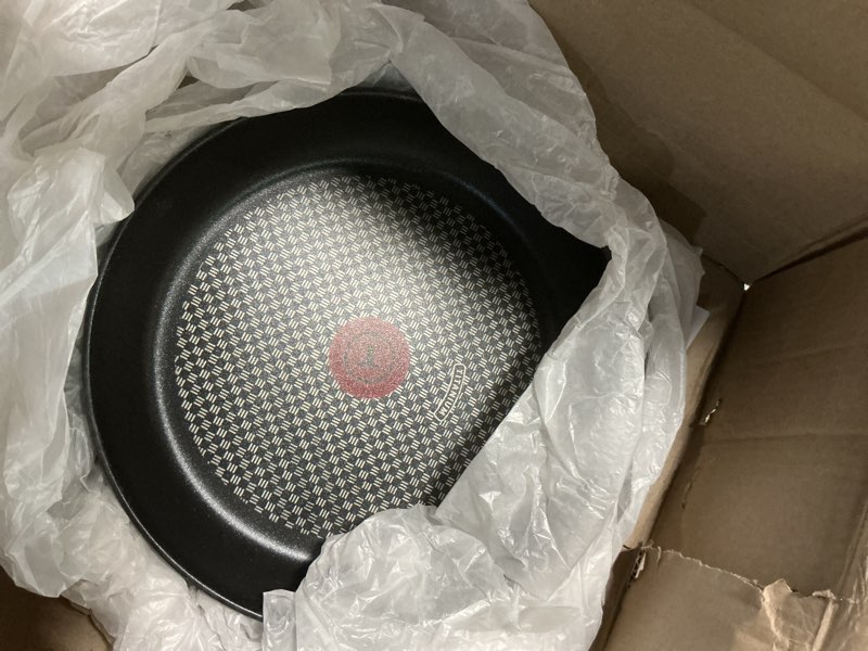 Condition photo showing As Is for SIMILAR All-Clad HA1 Hard Anodized Non Stick Fry Pan Set 2 Piece, 8, 10 Inch, Induction, Oven Broiler Safe 500F, Pots and Pans Set, Kitchen Frying Pans, Skillets, Premium Cookware, Home, Dishwasher Safe Black 2 Piece Set
