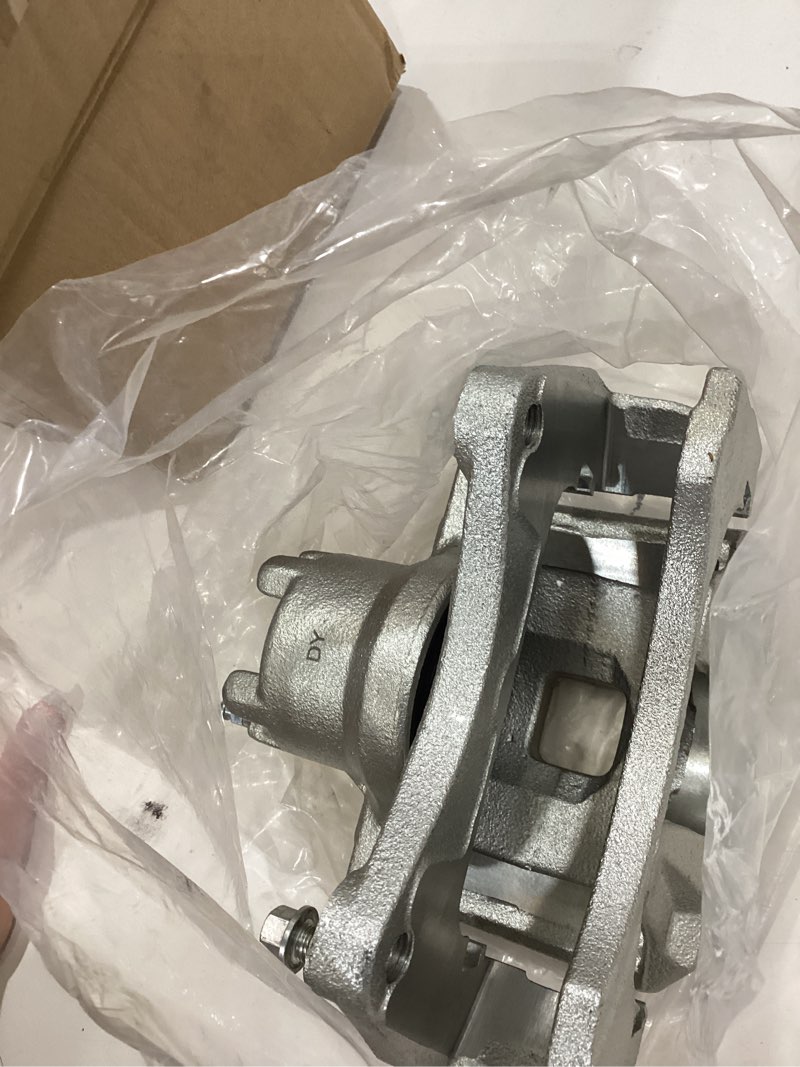 Condition photo showing Good Condition for cciyu front left brake caliper assembly w/bracket 18b5032 for chrysler for 200/for cirrus/for sebring,for dodge for avenger/for caliber,for jeep for compass/for patriot front left[18b5032]