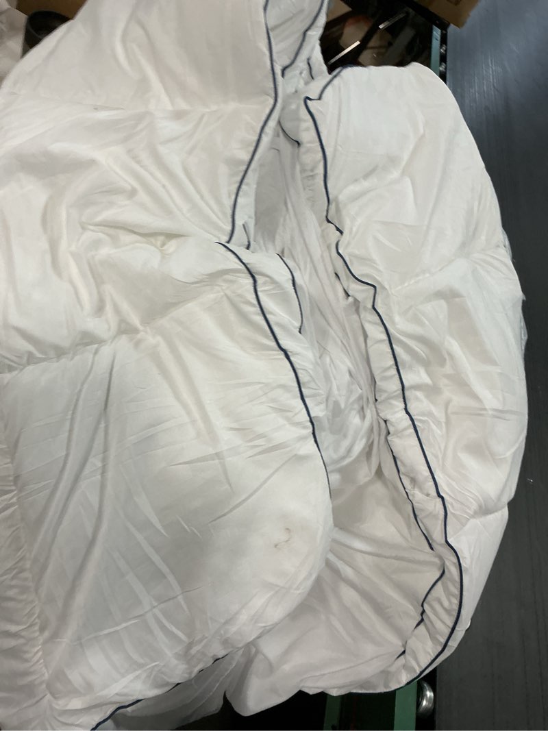 Condition photo showing As Is for Mattress Protector Waterproof Twin Size for Kid, Soft & Cooling Twin Mattress Pad Cover Quilted for Single Bed Fitted with Deep Pocket up to 14" Depth Twin (14" Deep) White 1