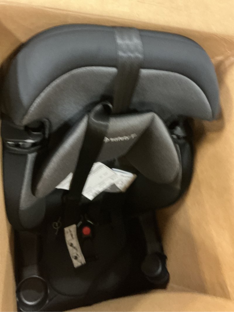 Condition photo showing Good Condition for safety 1st grand 2-in-1 booster car seat, converts from high back to belt-positioning booster, high back seat for kids 40-65, and belt-positioning 40-100 pounds, old soul
