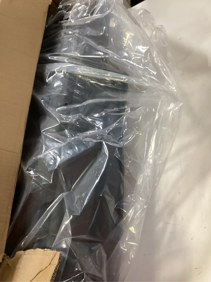 https://lotting-media.assets.bidfta.com/lotting_bdc32755-1f5c-49c2-b01a-93aee8c17cca