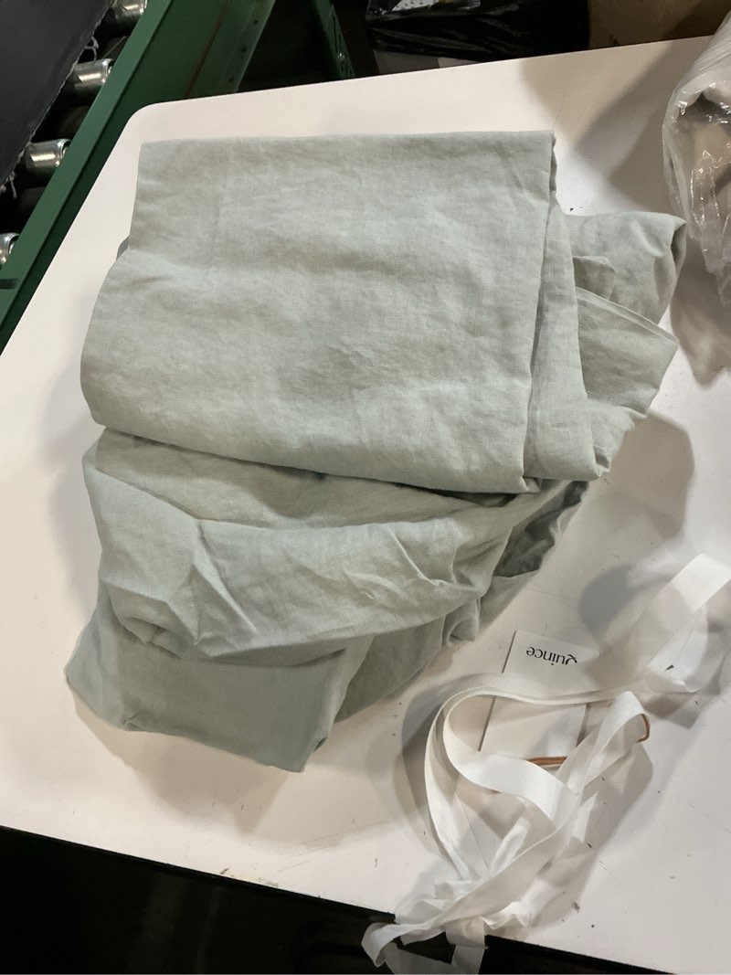 Condition photo showing Good Condition for quince ( 3 pc) european linen fitted sheet set solid mist size queen