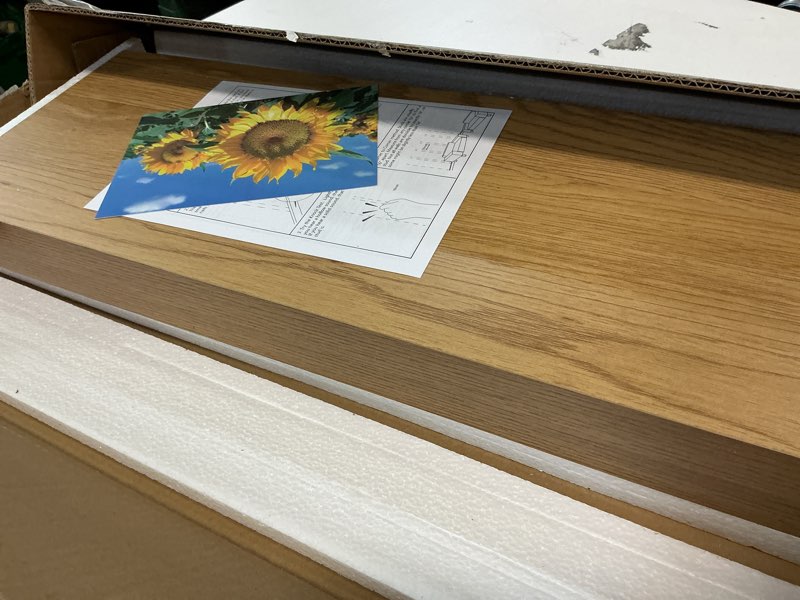 Condition photo showing Good Condition for Floating Shelves for Wall, 28 Inch Floating Shelves Set of 2, Wall Mounted Rustic Wood Shelf for Bathroom, Living Room, Bedroom and Kitchen, Hanging Shelf for Storage, Books, Home Decor, Oak