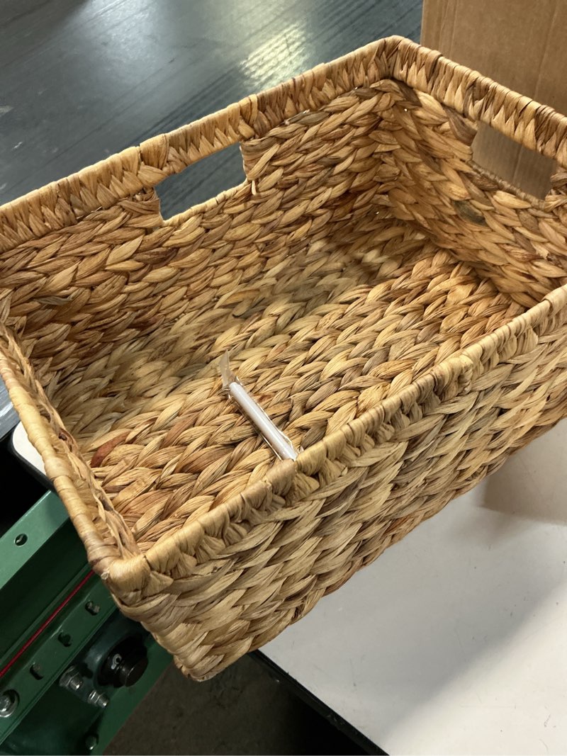 Condition photo showing Good Condition for kokodo 16.5"lx13"w large wicker storage baskets with chalkboard, stylish and durable water hyacinth rectangle handwoven basket bin with metal frame & handle for room organizing