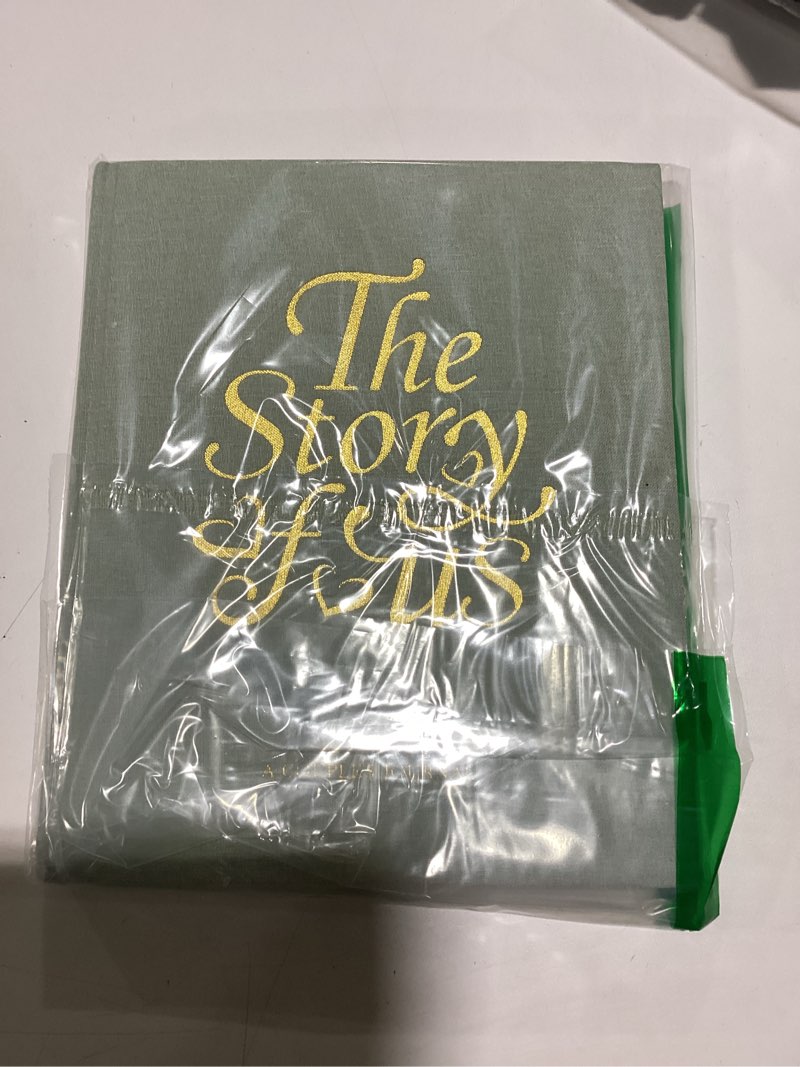 Lanpn Wedding Anniversary Journal - The Story of Us, Linen Dating 1st to 70th Couple Memory Book Wed