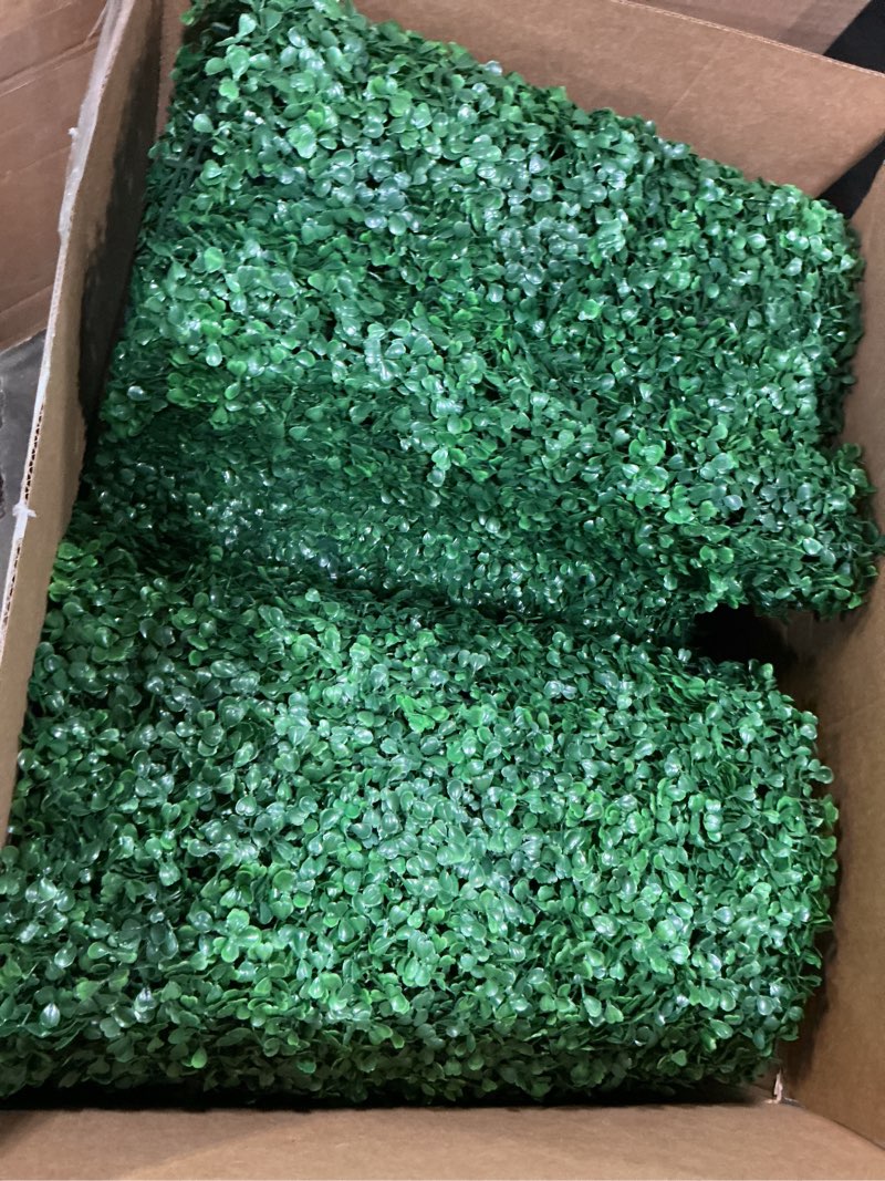 Decwin 20''x20'' 24 Pieces Artificial Hedge Boxwood Panels Faux Topiary Hedge Wall 400 Stitches Leaves Privacy Screen Hedge Plants UV Stable for Indoor Outdoor Decor Garden Fence Grass Wall Backdrop