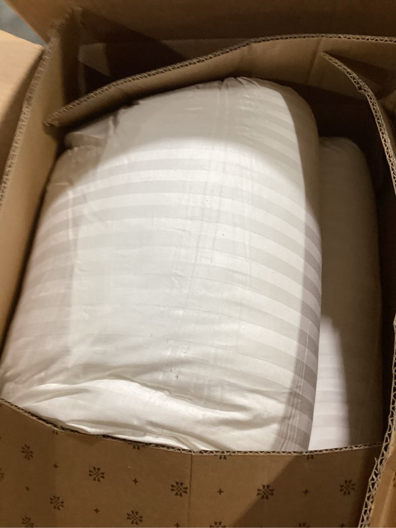 Beckham Hotel Collection Bed Pillows Standard/Queen Size Set of 2 - Original Soft Down Alternative P