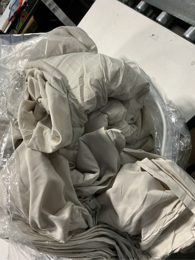 Condition photo showing Good Condition for CozyLux Full Size Comforter Sets Beige, 7 Pieces Bed in a Bag, Beige Comforter Full Size, All Season Bedding Sets with Stitch Quilted Comforter, Flat Sheet, Fitted Sheet, Pillowcases Beige Full