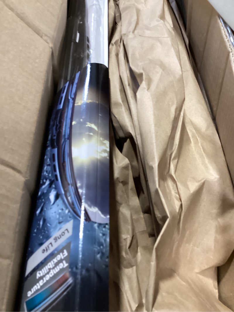 Condition photo showing New/Like New for bosch 40724 microedge conventional wiper blade; 24" - single 40724 (24")