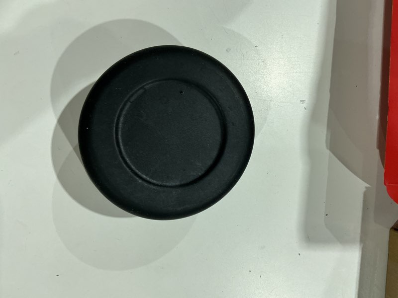 https://lotting-media.assets.bidfta.com/lotting_bdf251b7-c8e8-484a-a525-cf3a489697ba